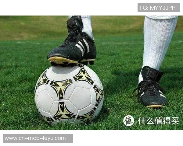 深入了解足球的魅力与技巧探索这项全球最受欢迎的运动